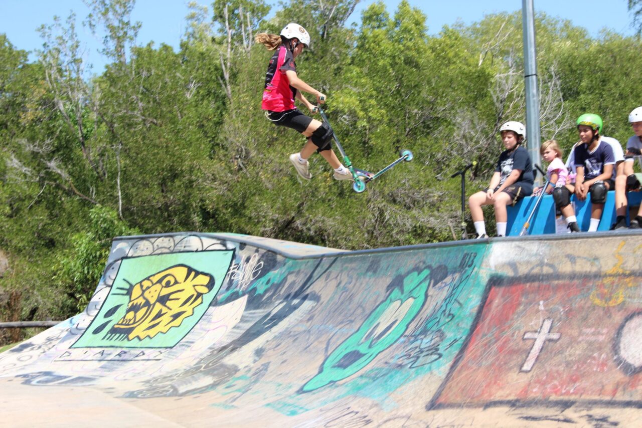  Chloe Littler at Jingili Water Gardens Skate Park 